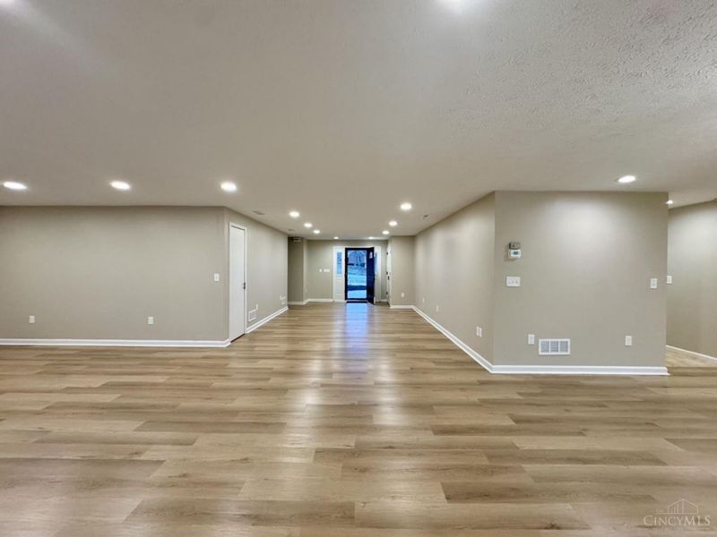 5433 Cleves Warsaw Pike, Delhi Twp, OH 45238 Photo 16