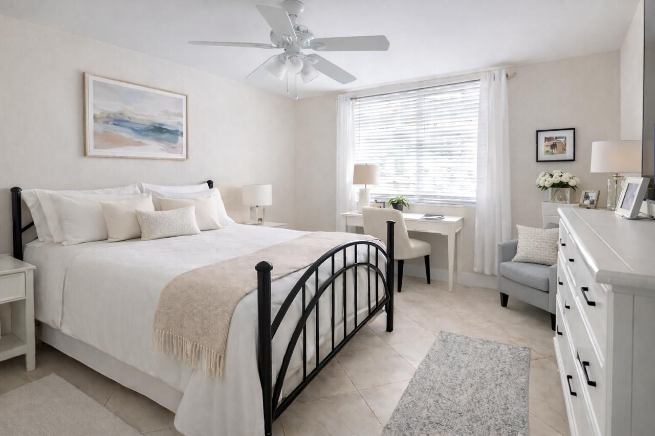 110 Yacht Club Way, Unit 105, Hypoluxo, FL 33462 Photo