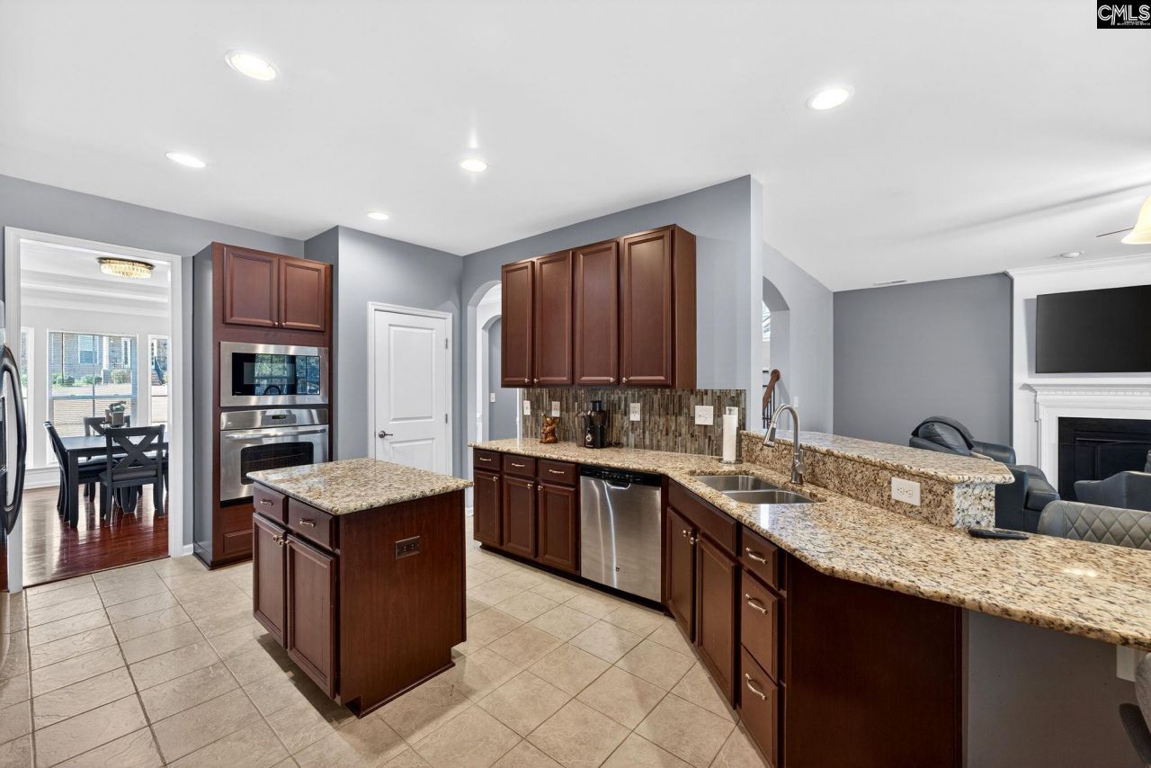 57 Roundtree Road  Photo 16