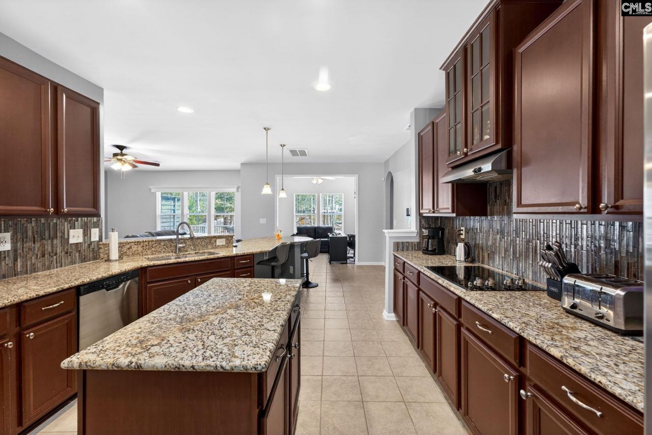 57 Roundtree Road  Photo 17