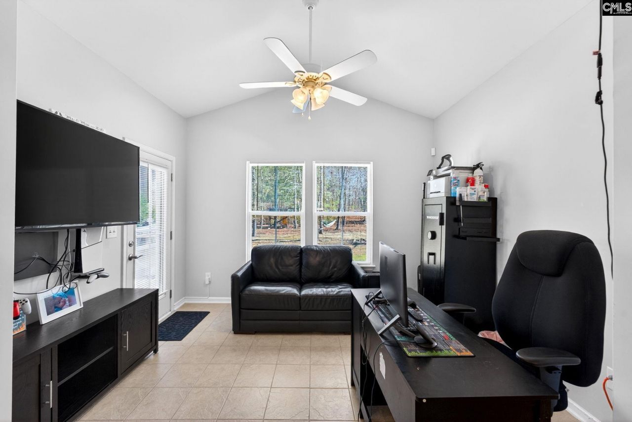 57 Roundtree Road  Photo 23