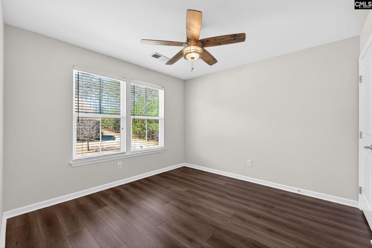 57 Roundtree Road  Photo 33