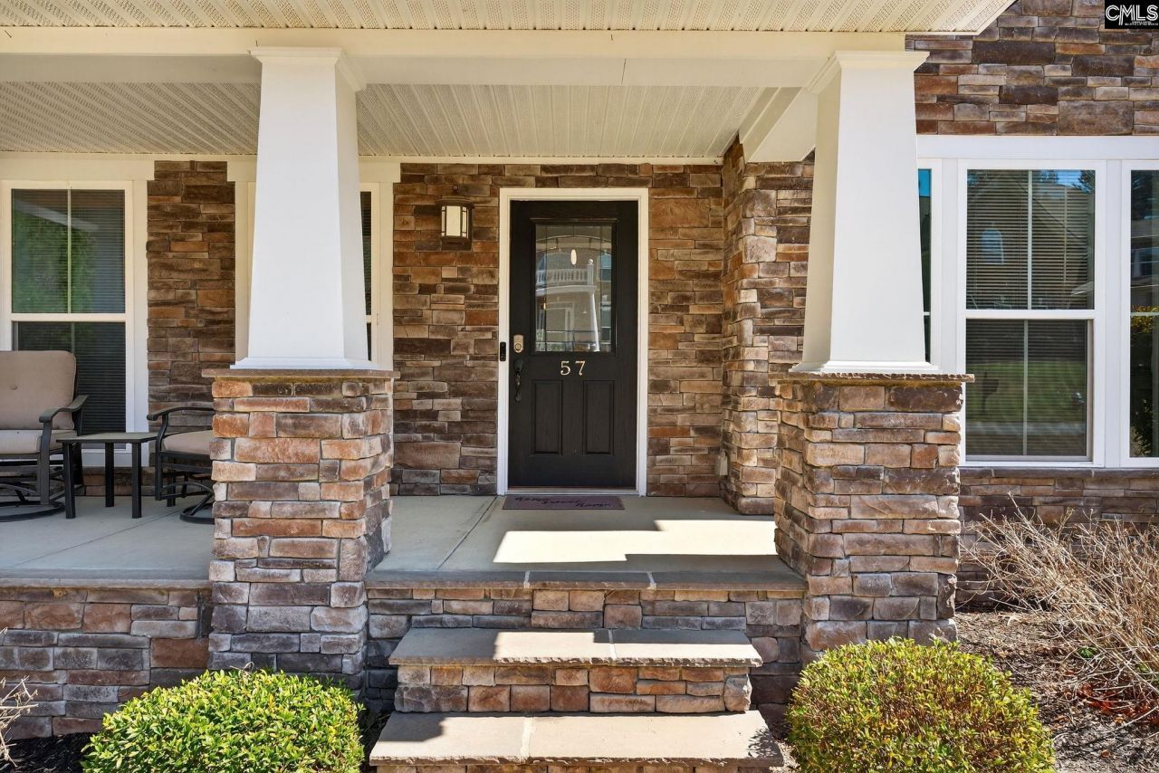 57 Roundtree Road  Photo 5