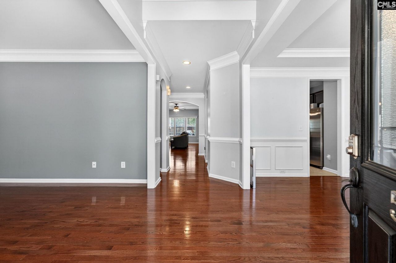 57 Roundtree Road  Photo 7