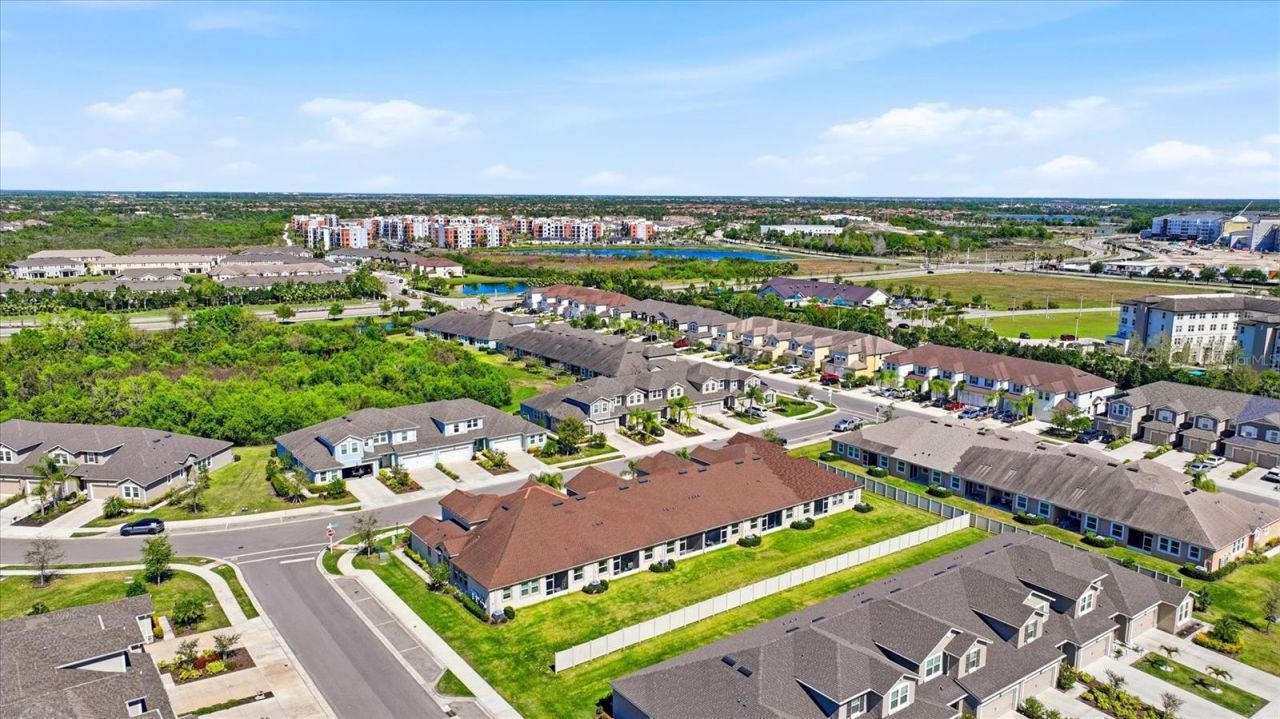 5710 Silverbridge Trail, Bradenton, FL 34211 Photo