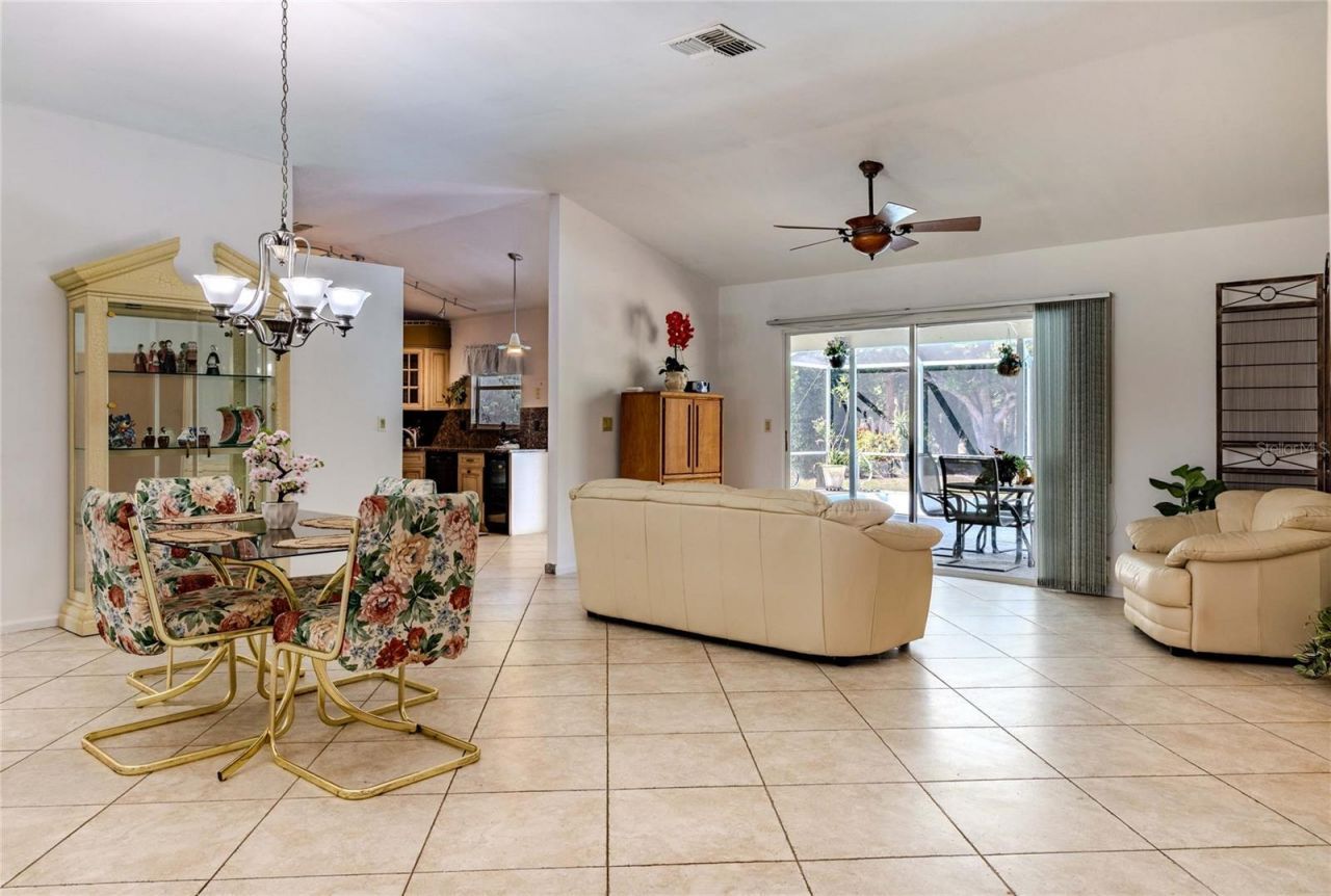 22614 Fountain Lakes Boulevard , Estero, FL 33928 Photo