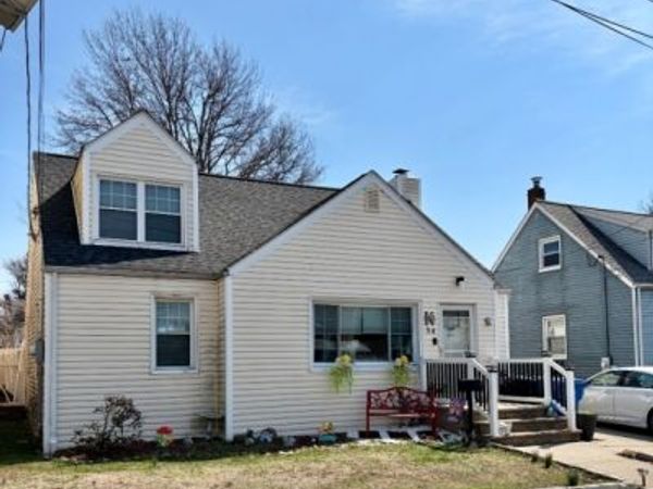 34 Ling St, Woodbridge, NJ 08863