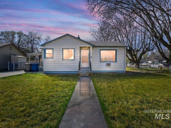 1103 E Clark Ave, Nampa, ID 83686