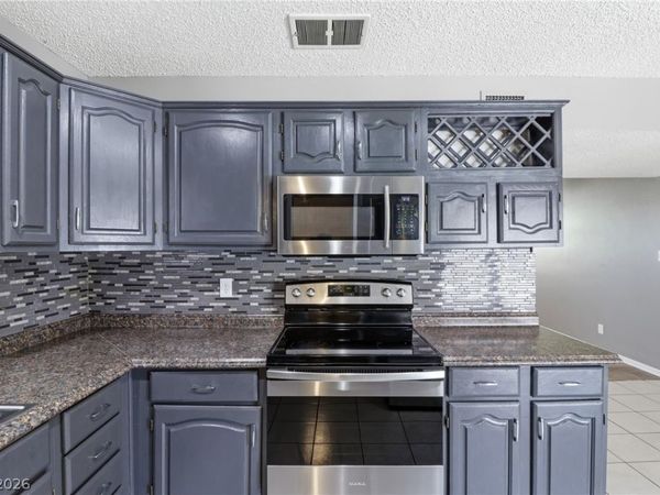 6333 Clarice Avenue, Las Vegas, NV 89107