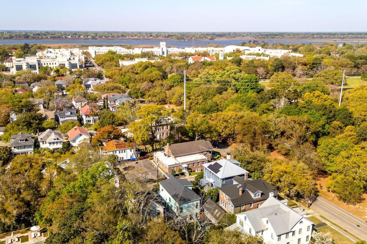 32 Sutherland Court Photo 40