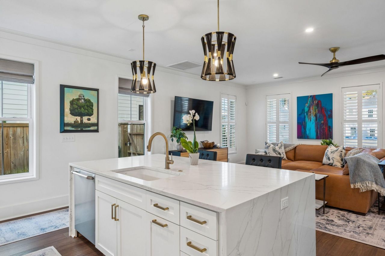 32 Sutherland Court Photo 6