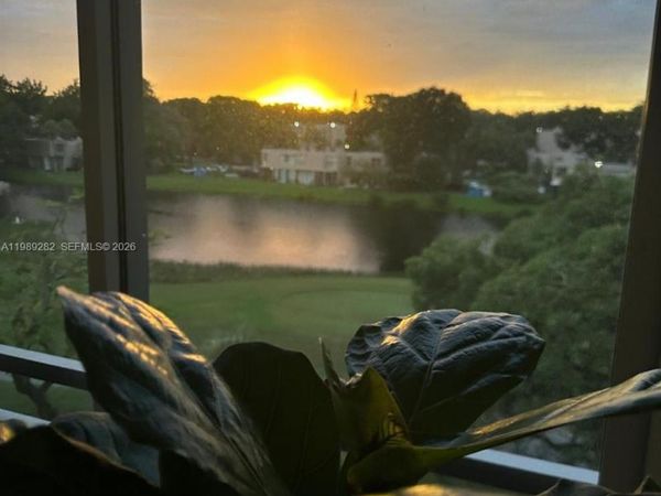 1811 Sabal Palm Dr, Unit 406, Davie, FL 33324