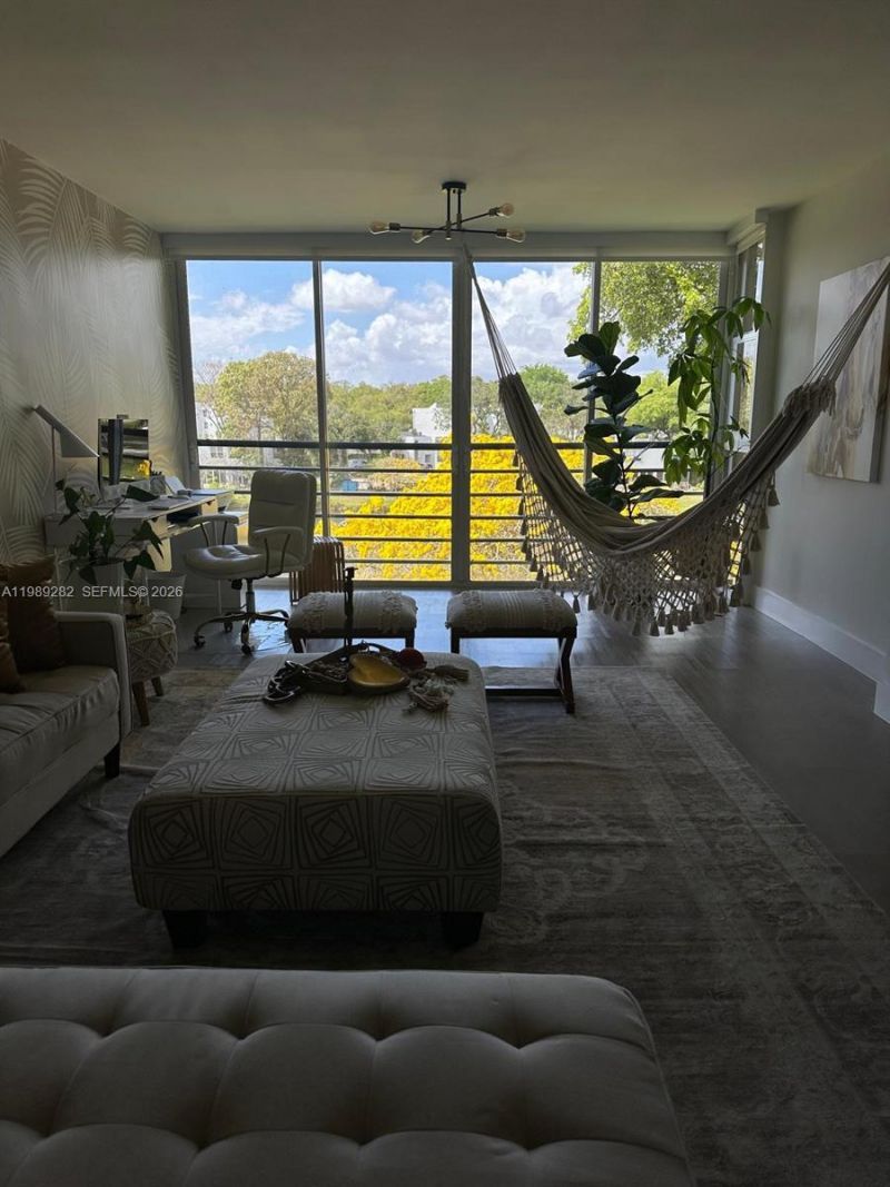 1811 Sabal Palm Dr, Unit 406, Davie, FL 33324 Photo