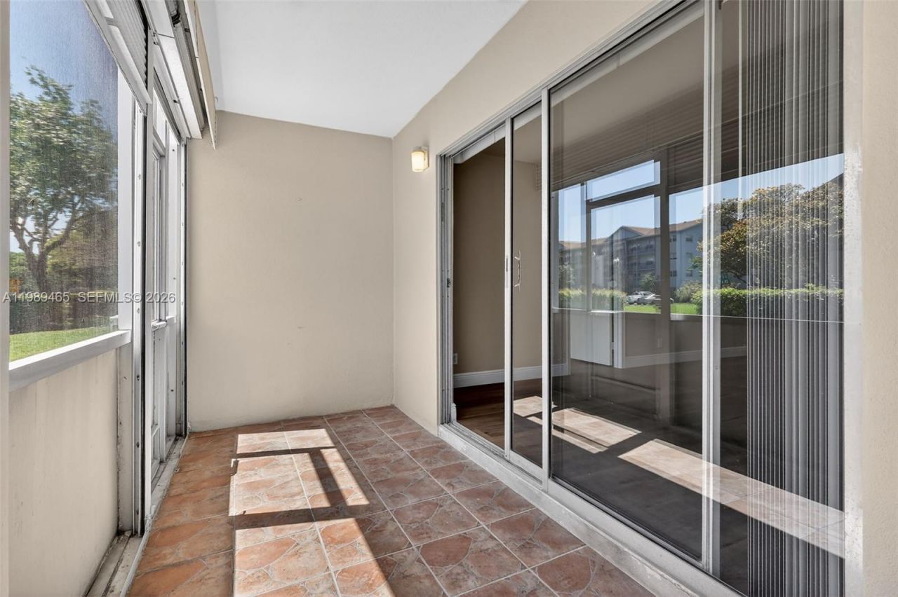 12500 SW 5th Ct, Unit 109M, Pembroke Pines, FL 33027 Photo