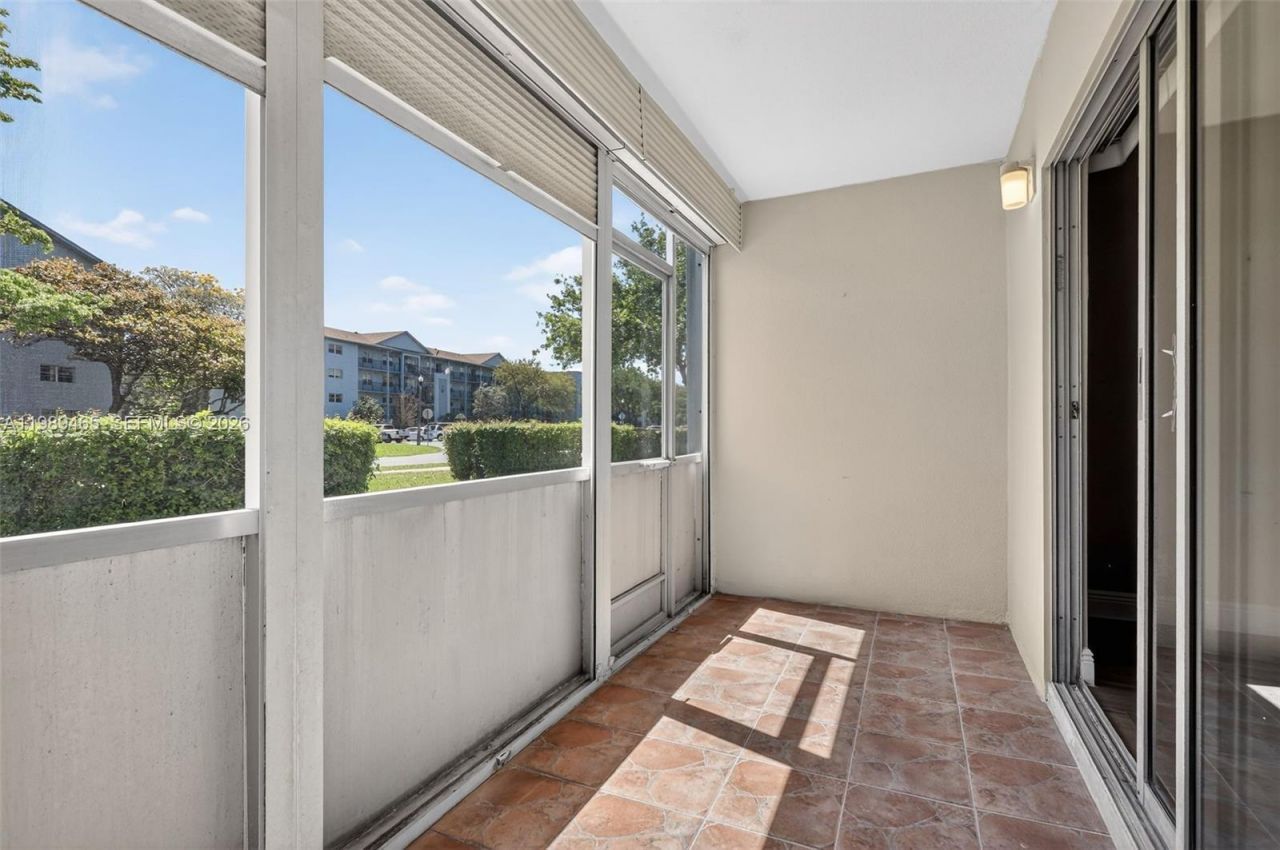 12500 SW 5th Ct, Unit 109M, Pembroke Pines, FL 33027 Photo