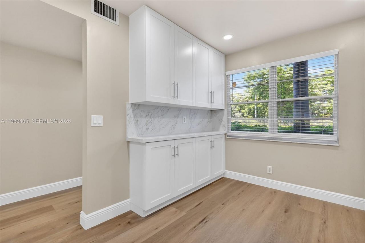 12500 SW 5th Ct, Unit 109M, Pembroke Pines, FL 33027 Photo