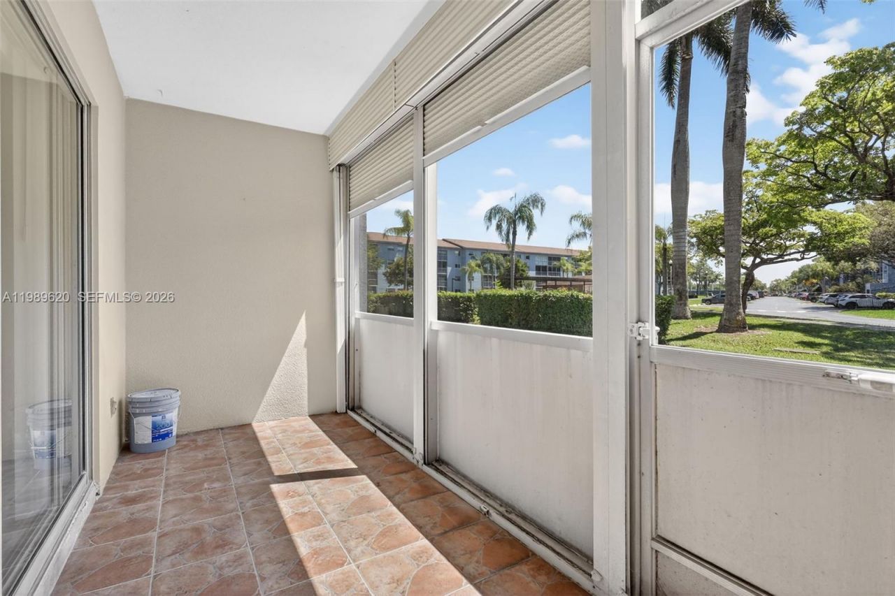12500 SW 5th Ct , Unit 109M, Pembroke Pines, FL 33027 Photo