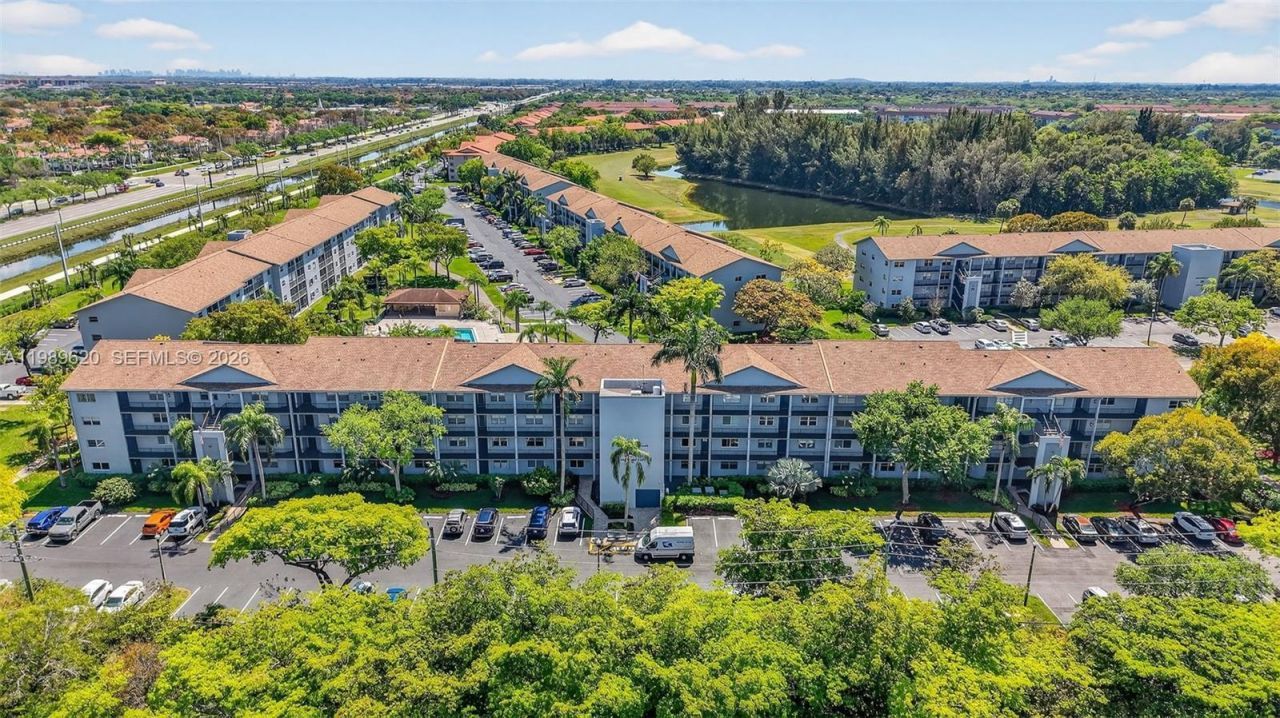 12500 SW 5th Ct , Unit 109M, Pembroke Pines, FL 33027 Photo