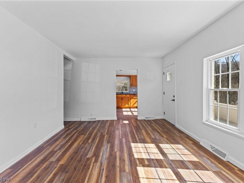 353 Weirton Avenue, Weirton, WV 26062 Photo 11