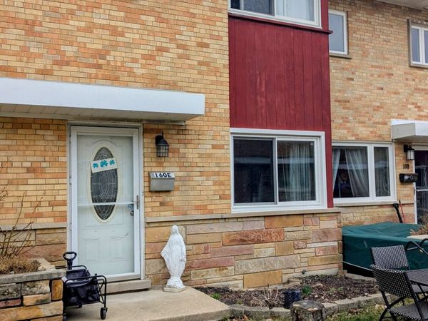 160 E Northwest Highway , Des Plaines, IL 60016