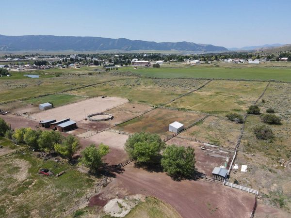 280 N Hooper Avenue, Soda Springs, ID 83276