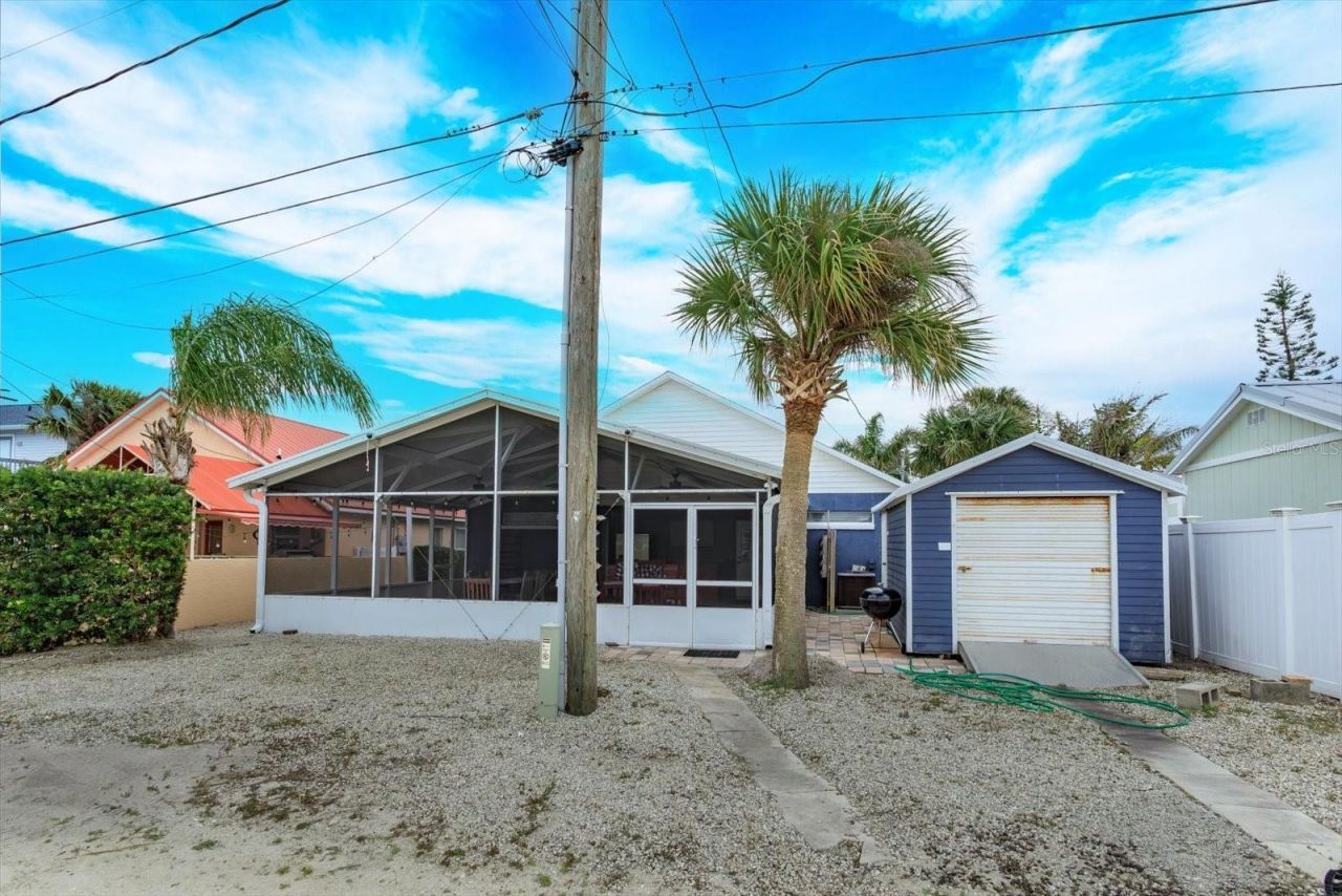 830 E 25th Avenue, New Smyrna Beach, FL 32169 Photo
