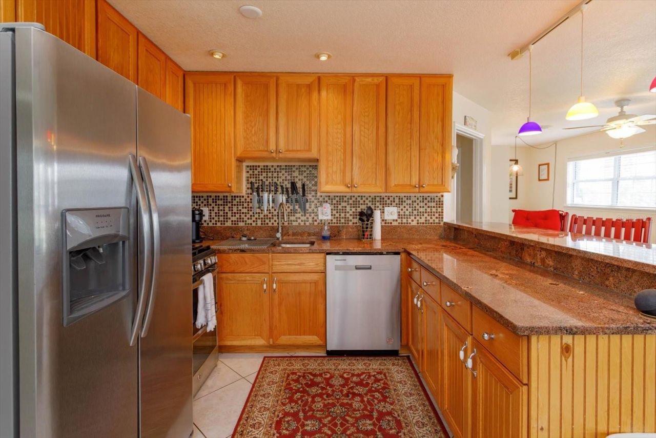 830 E 25th Avenue, New Smyrna Beach, FL 32169 Photo