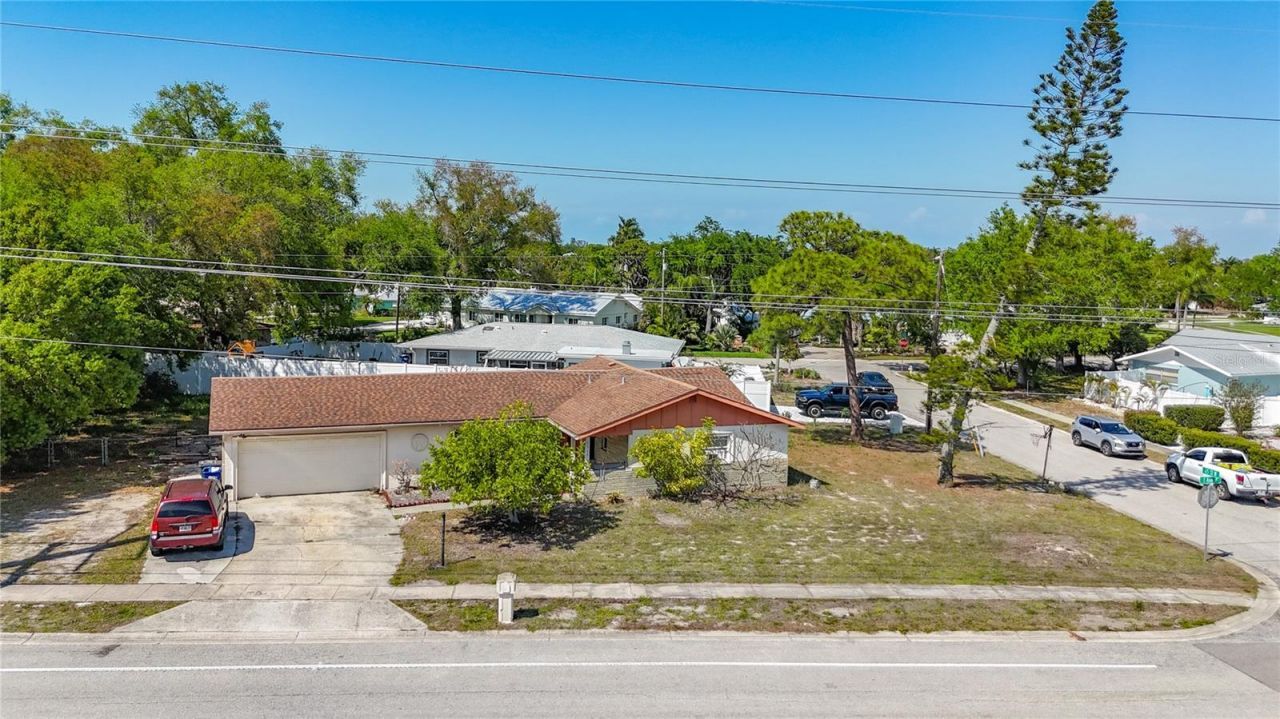 6508 1st Avenue W, Bradenton, FL 34209 Photo