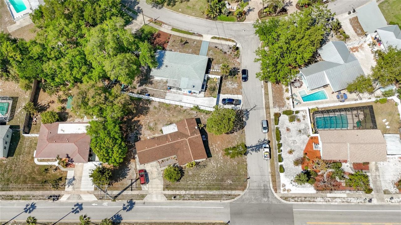 6508 1st Avenue W, Bradenton, FL 34209 Photo