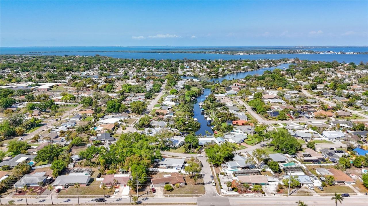 6508 1st Avenue W, Bradenton, FL 34209 Photo