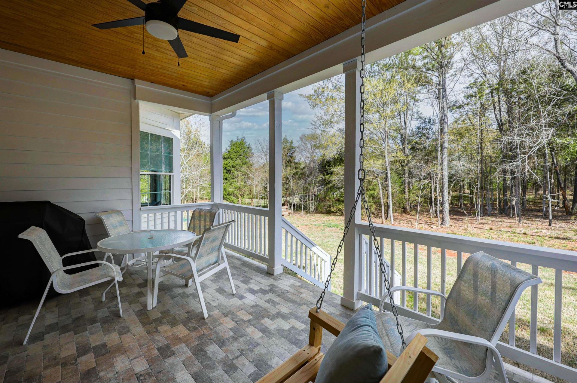 1011 Harbor View Drive Photo 10