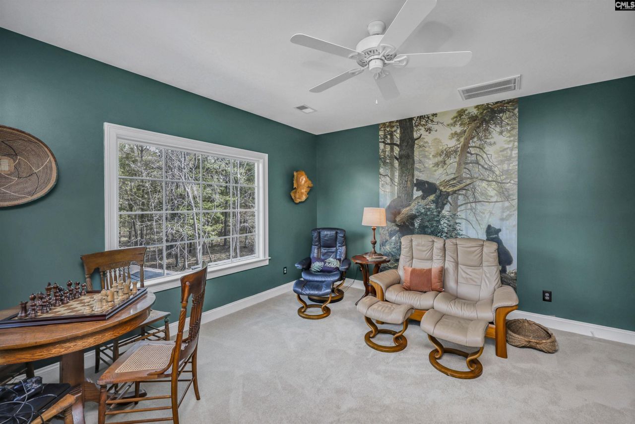 1011 Harbor View Drive  Photo 14