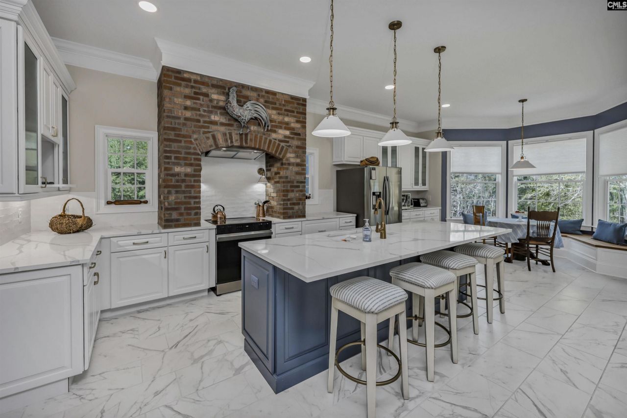 1011 Harbor View Drive  Photo 23