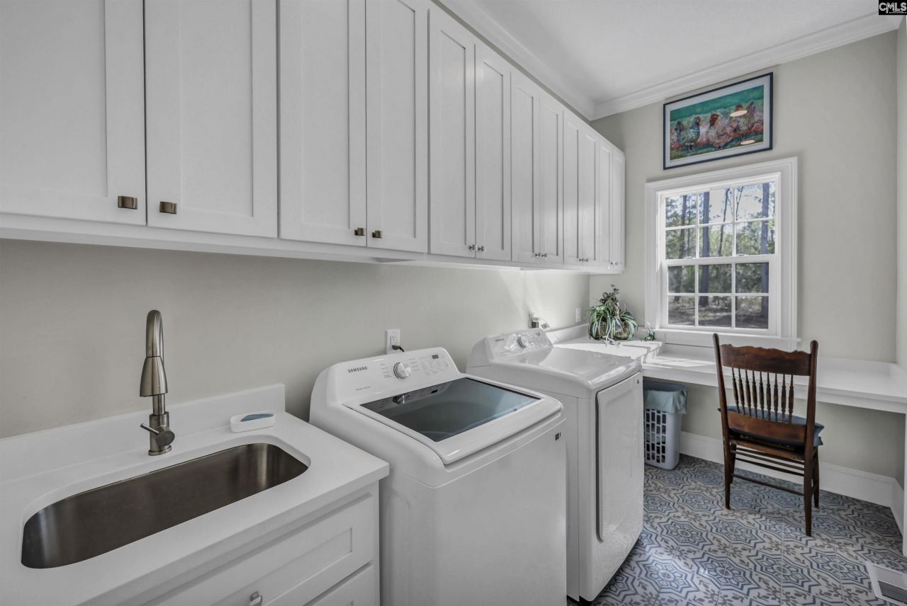 1011 Harbor View Drive  Photo 31