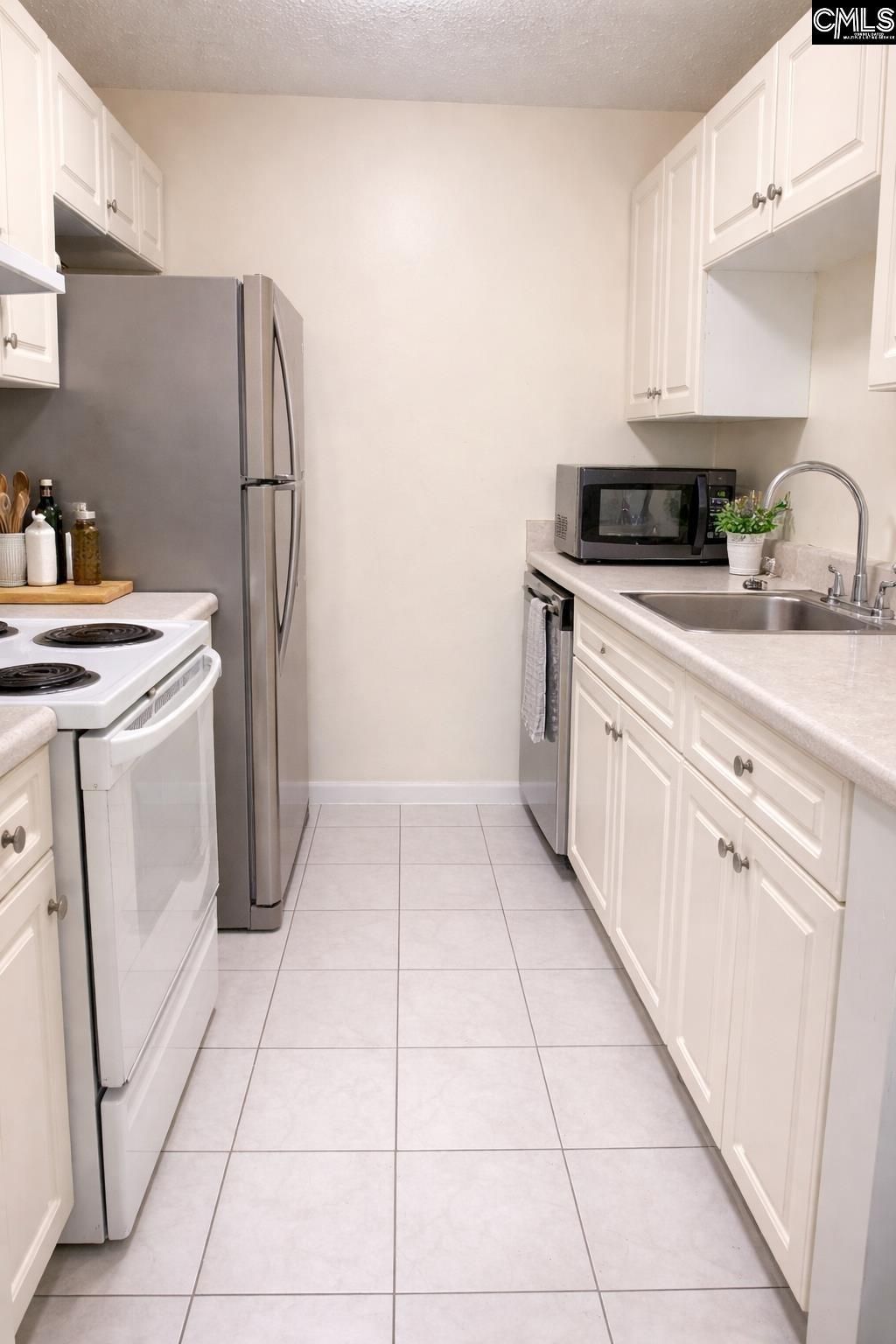 1208 Bush River Road Photo 4