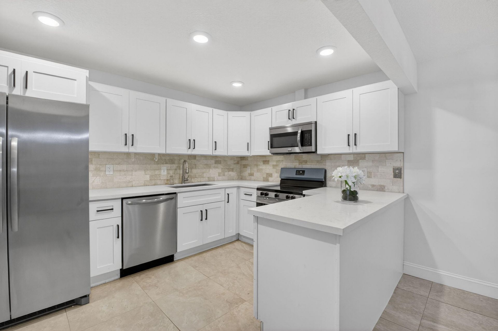 717 NW 29th Avenue, Unit B, Delray Beach, FL 33445 Photo