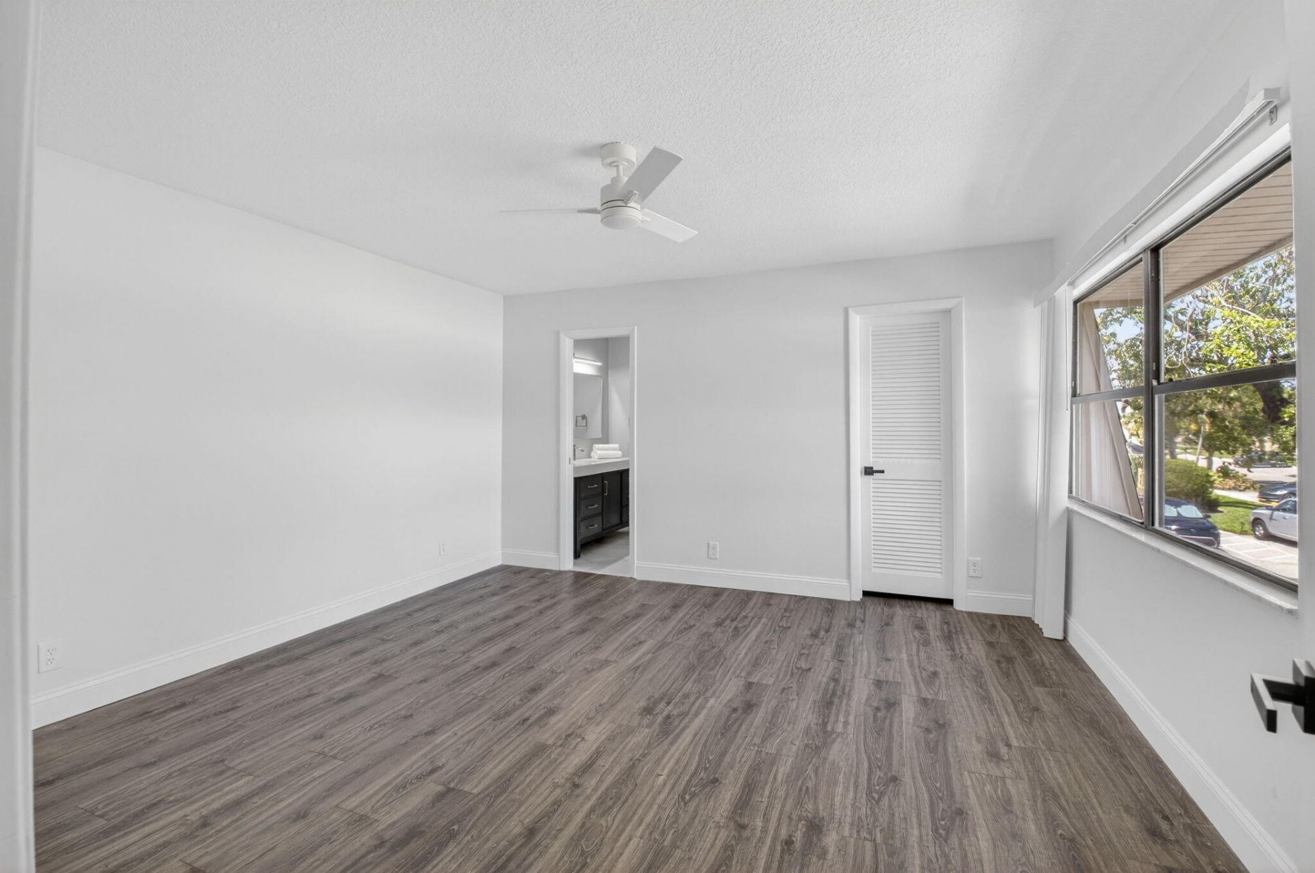 717 NW 29th Avenue, Unit B, Delray Beach, FL 33445 Photo