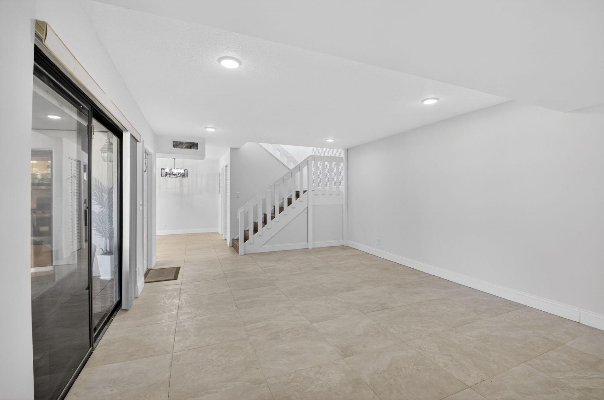 717 NW 29th Avenue, Unit B, Delray Beach, FL 33445 Photo