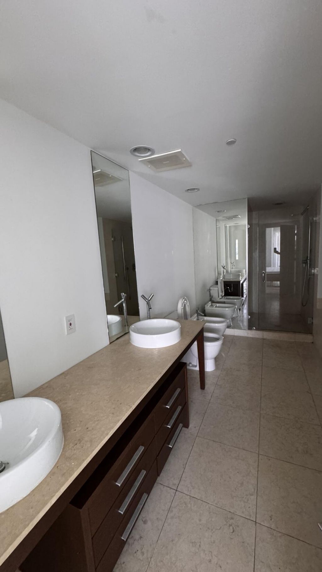 475 Brickell Avenue, Unit 4615, Miami, FL 33131 Photo