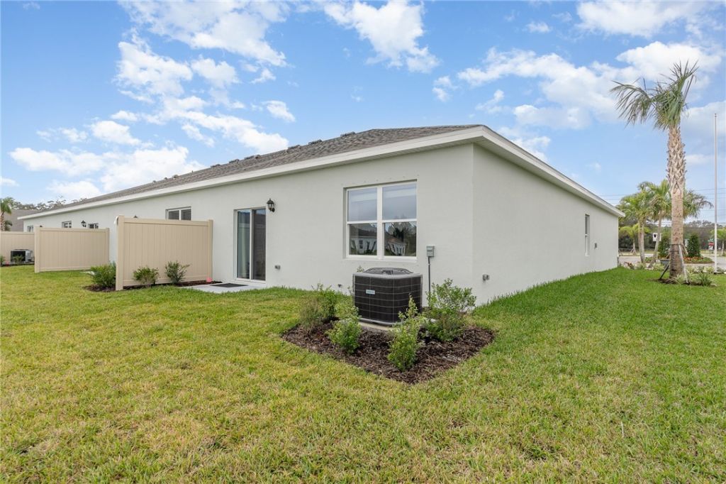 8946 Orchid Reserve Circle, Sebastian, FL 32958 Photo