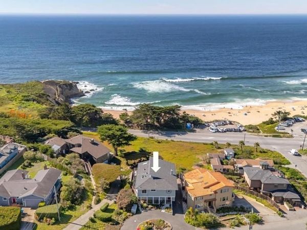 1198 Main Street, Montara, CA 94037