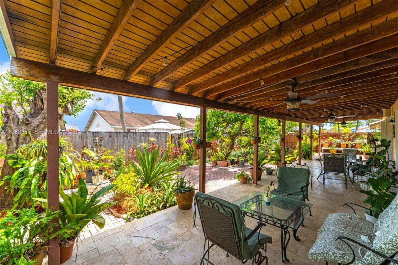 10021 SW 145th Pl , Miami, FL 33186 Photo