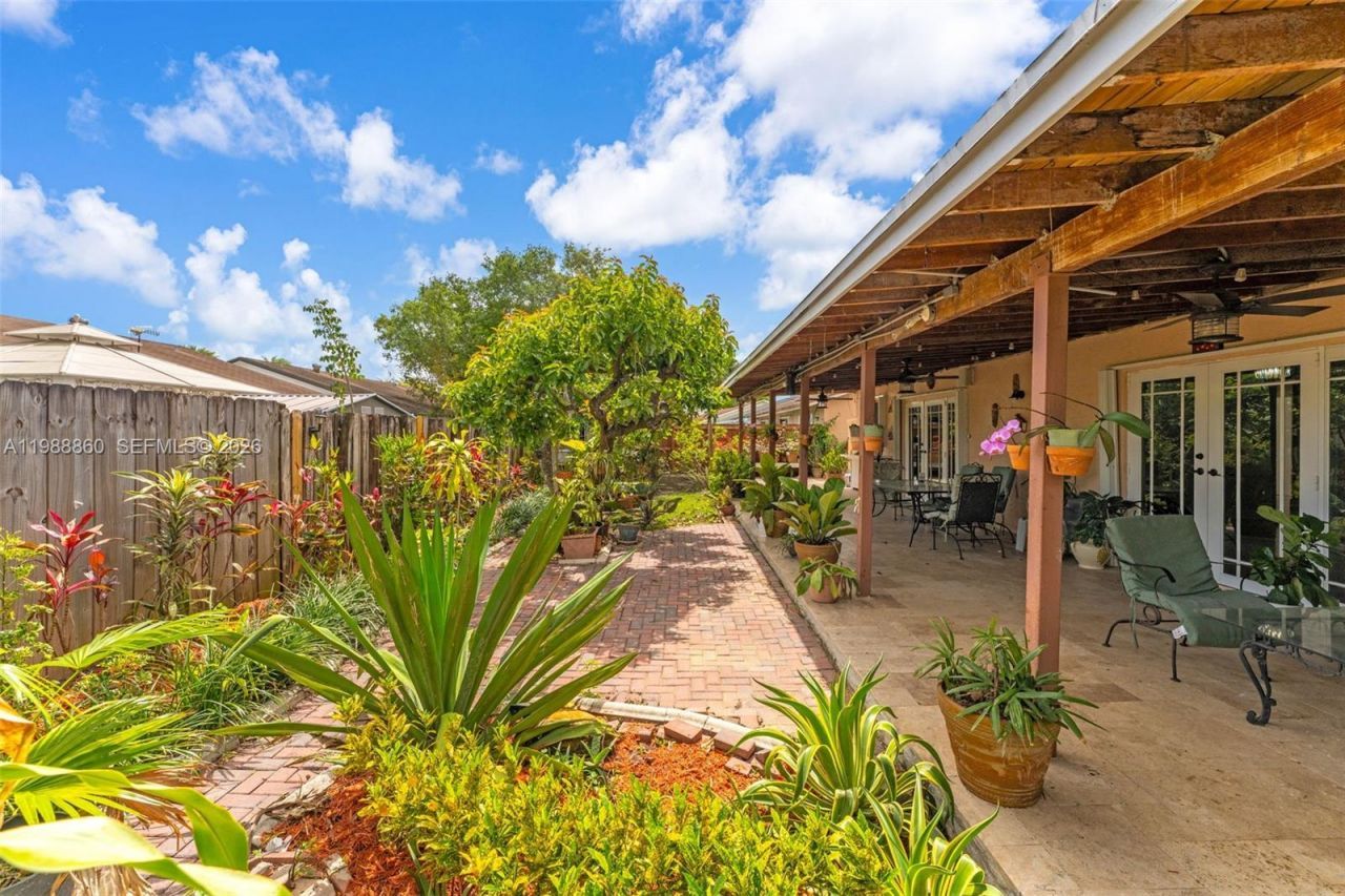 10021 SW 145th Pl , Miami, FL 33186 Photo