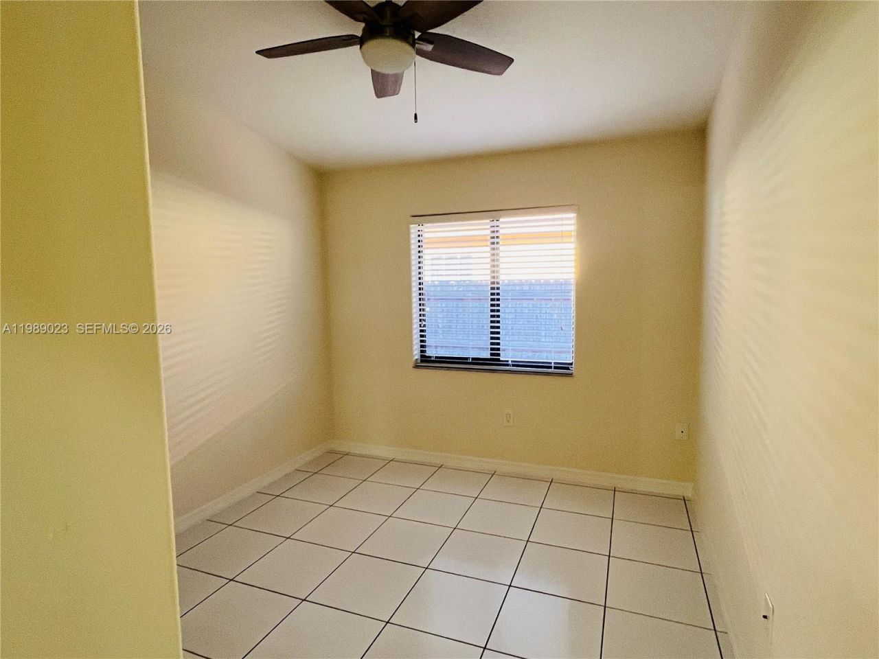 16605 SW 90th St , Miami, FL 33196 Photo