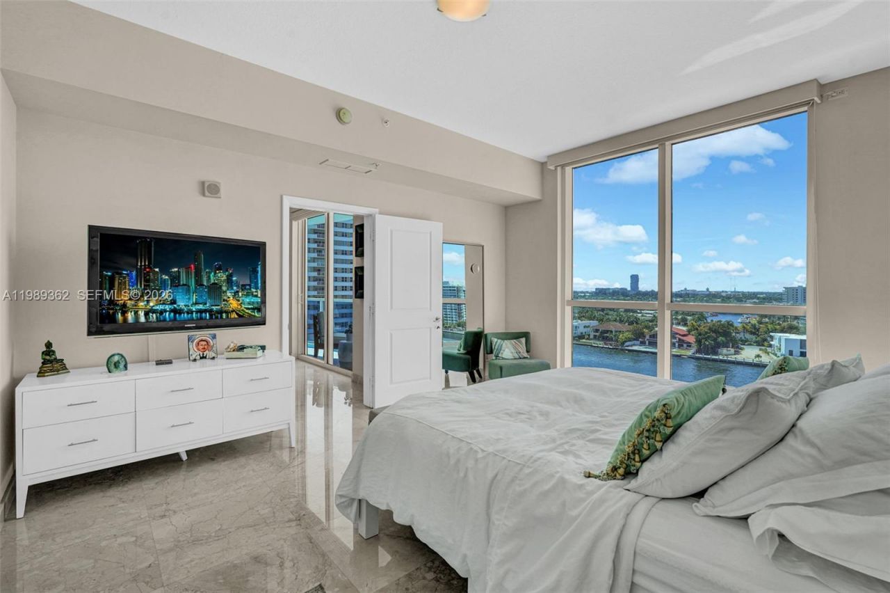 1945 S Ocean Dr , Unit 906, Hallandale Beach, FL 33009 Photo