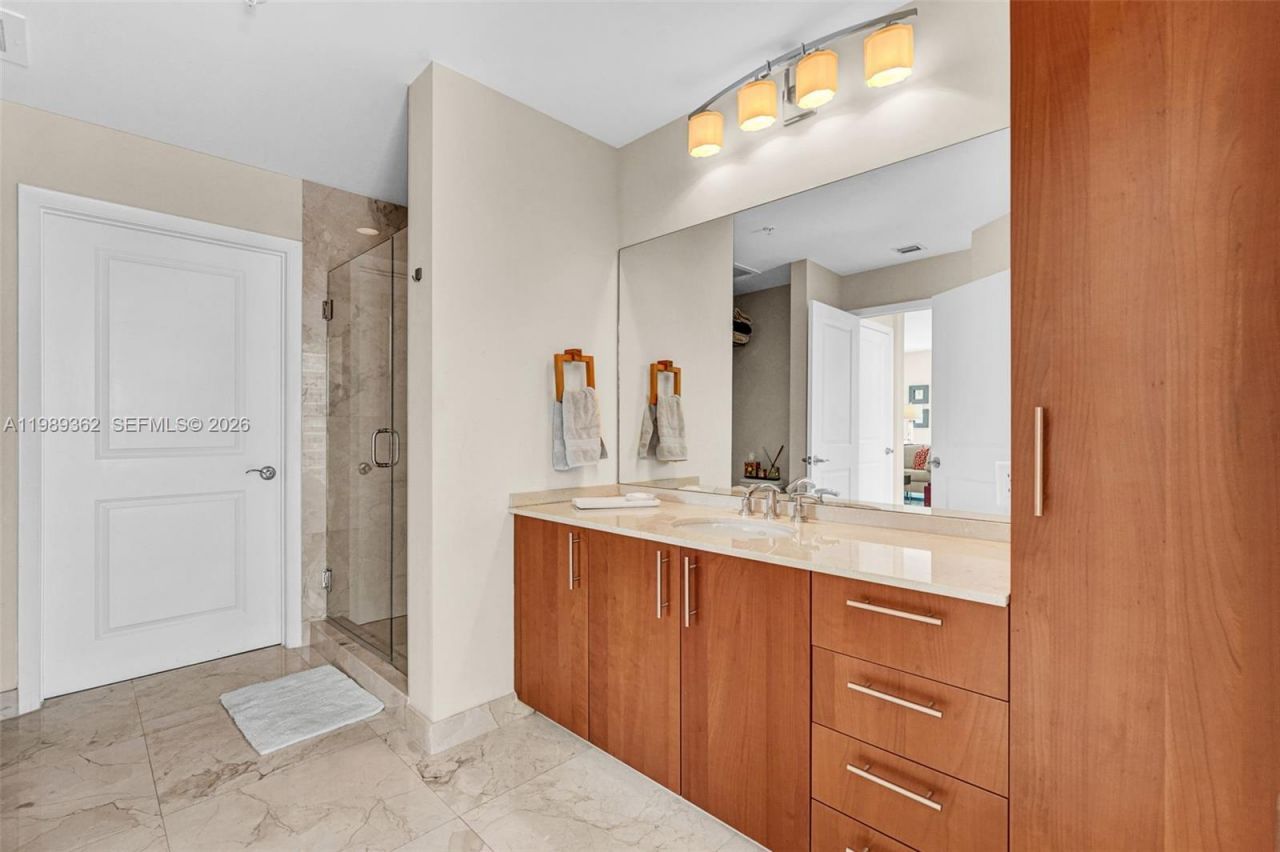 1945 S Ocean Dr , Unit 906, Hallandale Beach, FL 33009 Photo