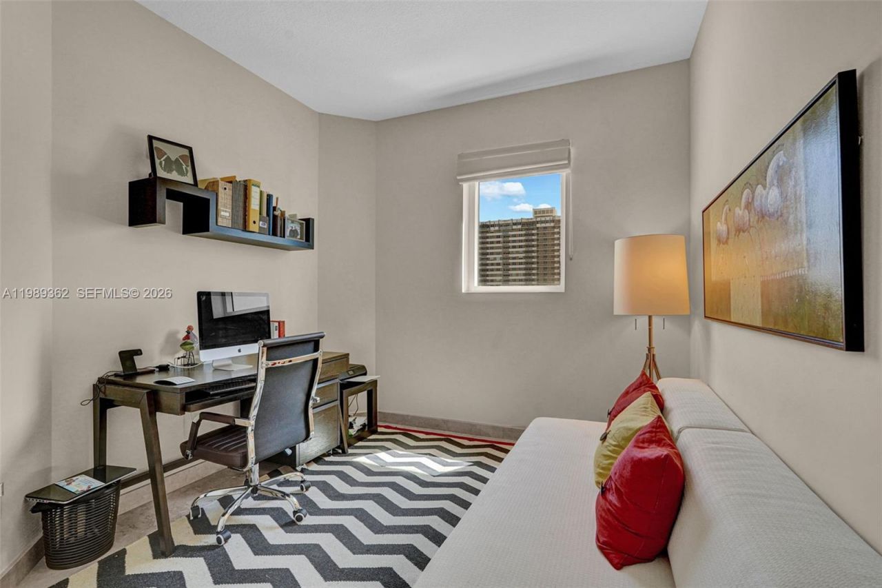 1945 S Ocean Dr , Unit 906, Hallandale Beach, FL 33009 Photo