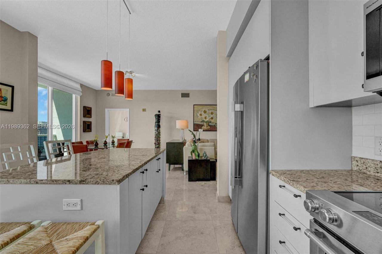 1945 S Ocean Dr , Unit 906, Hallandale Beach, FL 33009 Photo