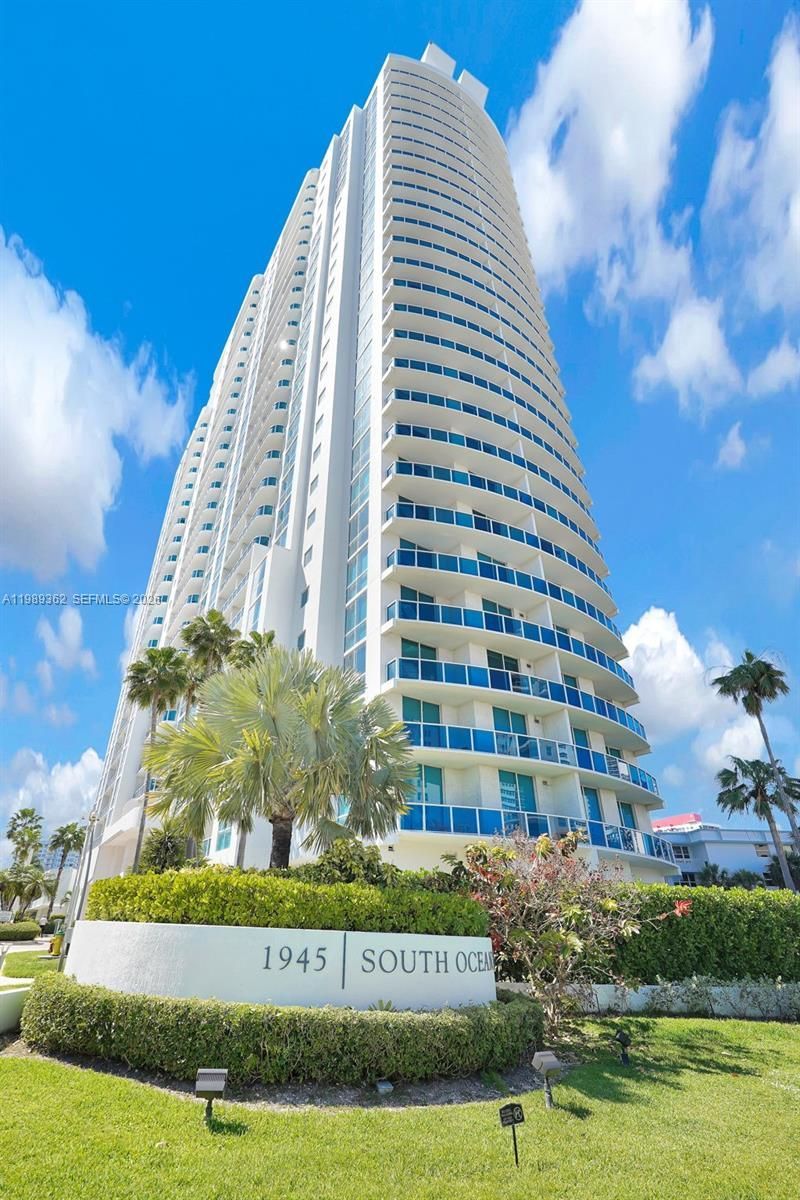 1945 S Ocean Dr , Unit 906, Hallandale Beach, FL 33009 Photo