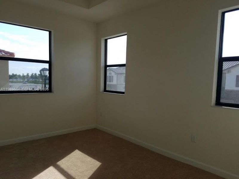 9205 W 33rd Way, Unit 9205, Hialeah, FL 33018 Photo
